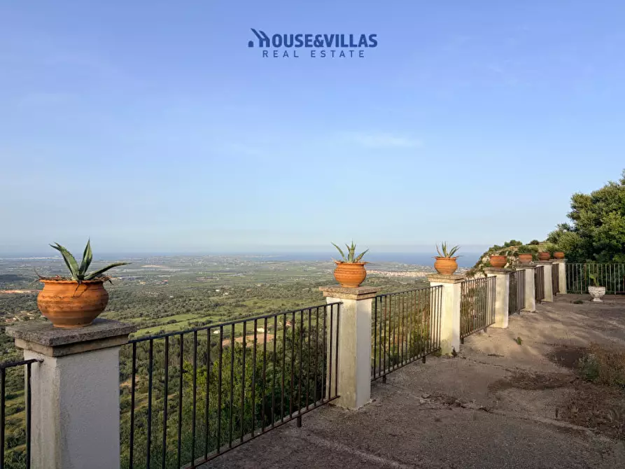 Immagine 9 di Villa in vendita  in Strada provinciale Cugni-Stallaini-Canzeria-Cassibile a Noto