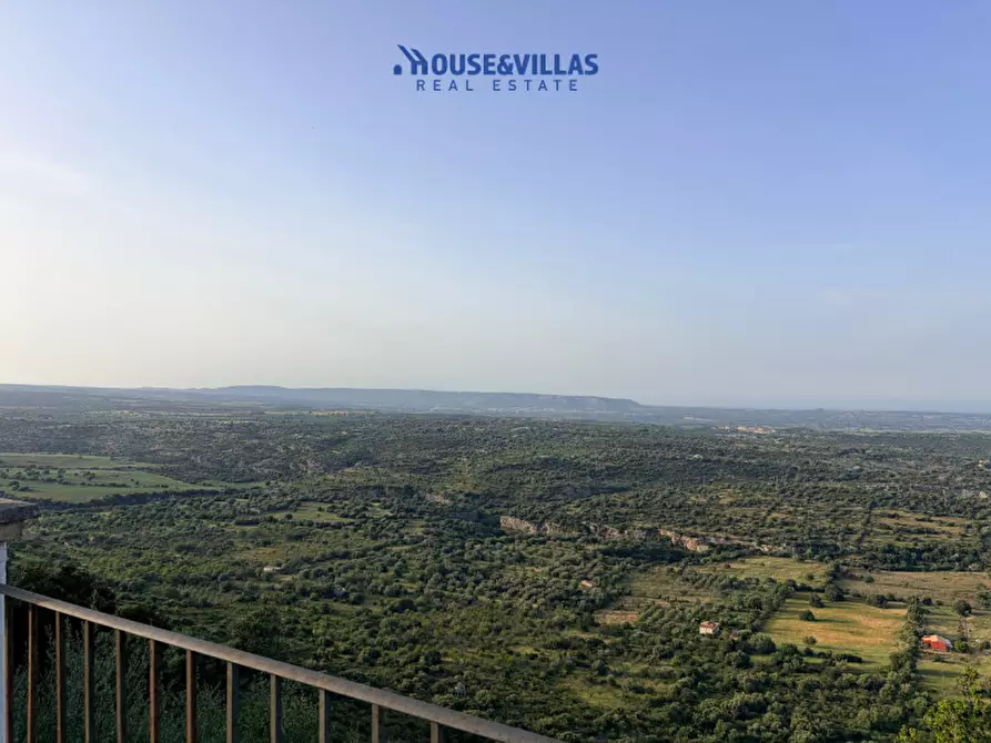 Immagine 12 di Villa in vendita  in Strada provinciale Cugni-Stallaini-Canzeria-Cassibile a Noto