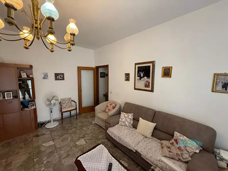 Immagine 2 di Appartamento in vendita  in Via Bologna a Ceglie Messapico