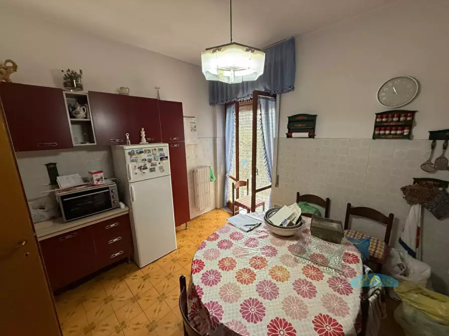 Immagine 4 di Appartamento in vendita  in Via Bologna a Ceglie Messapico