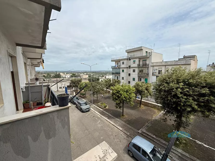 Immagine 13 di Appartamento in vendita  in Via Bologna a Ceglie Messapico