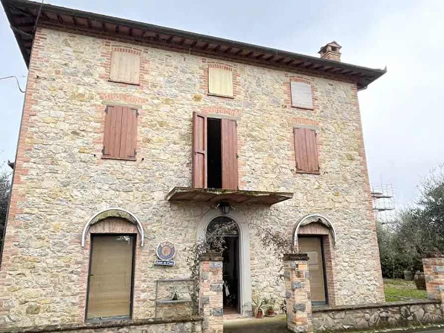 Immagine 1 di Casa indipendente in vendita  in Via Lazio a Castiglione Del Lago