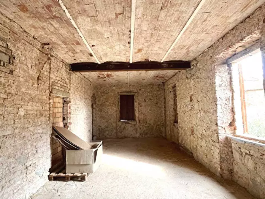 Immagine 14 di Casa indipendente in vendita  in Via Lazio a Castiglione Del Lago