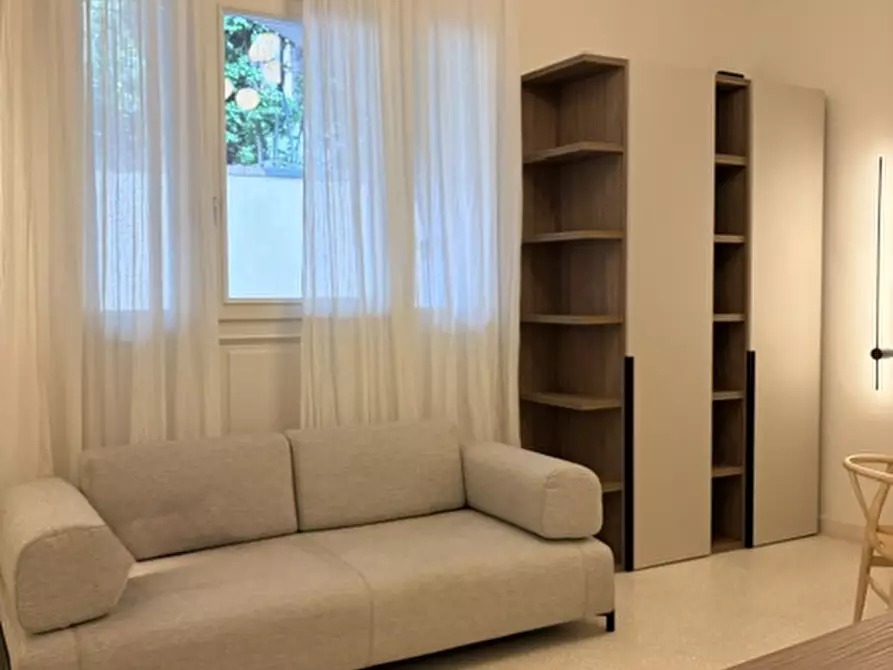 Immagine 12 di Appartamento in affitto  in Via Altinate a Padova
