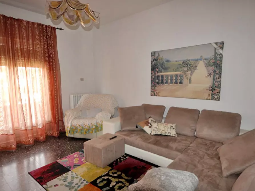 Immagine 2 di Appartamento in vendita  in Via Puccini a Bucine