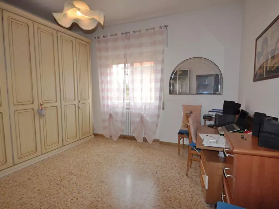 Immagine 8 di Appartamento in vendita  in Via Puccini a Bucine