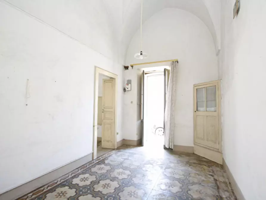 Immagine 3 di Casa indipendente in vendita  in Via Calvario a Presicce-Acquarica