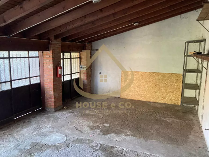 Immagine 6 di Villa in vendita  in Strada Fogliano Superiore a Vigevano