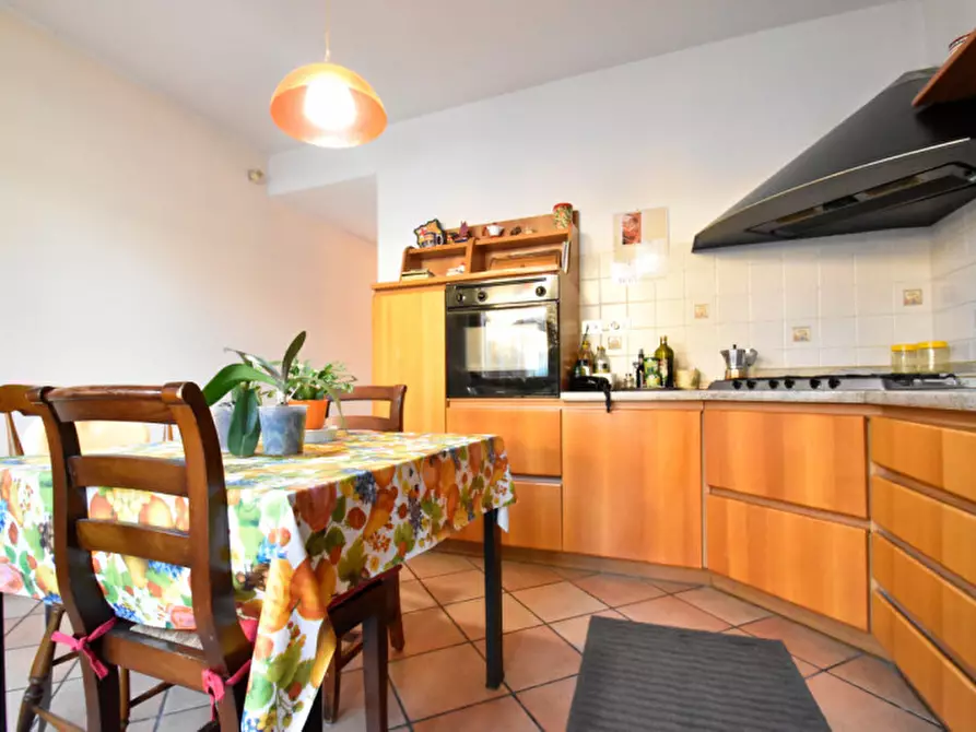Immagine 18 di Casa bifamiliare in vendita  in via vittorio alfieri 3 a Bussolengo