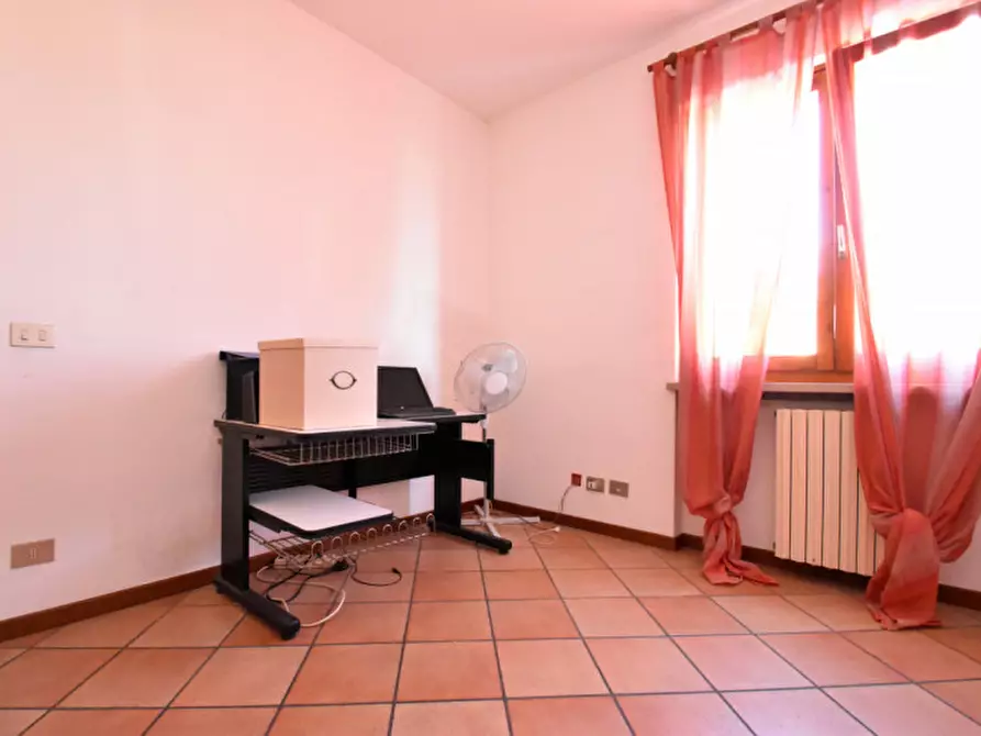 Immagine 31 di Casa bifamiliare in vendita  in via vittorio alfieri 3 a Bussolengo