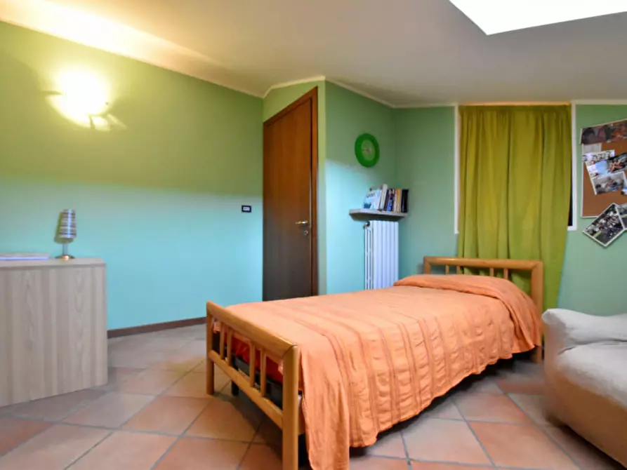 Immagine 35 di Casa bifamiliare in vendita  in via vittorio alfieri 3 a Bussolengo