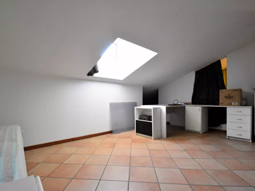 Immagine 39 di Casa bifamiliare in vendita  in via vittorio alfieri 3 a Bussolengo