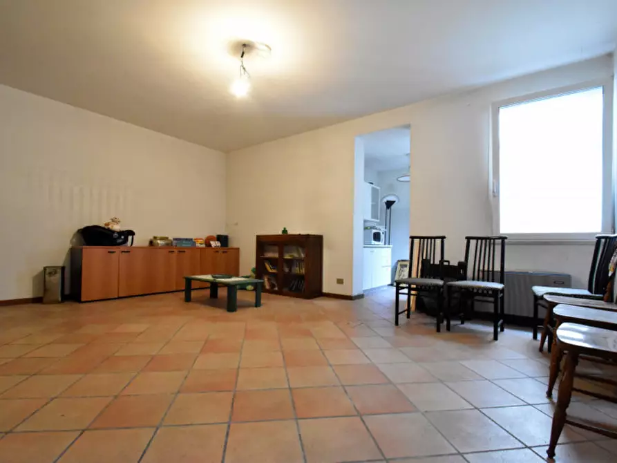 Immagine 40 di Casa bifamiliare in vendita  in via vittorio alfieri 3 a Bussolengo