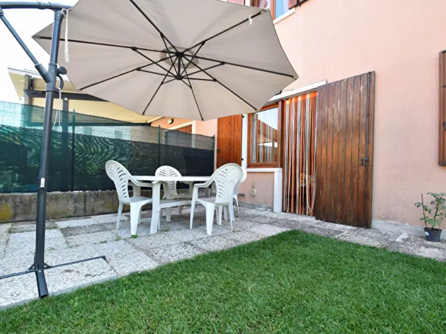 Immagine 47 di Casa bifamiliare in vendita  in via vittorio alfieri 3 a Bussolengo