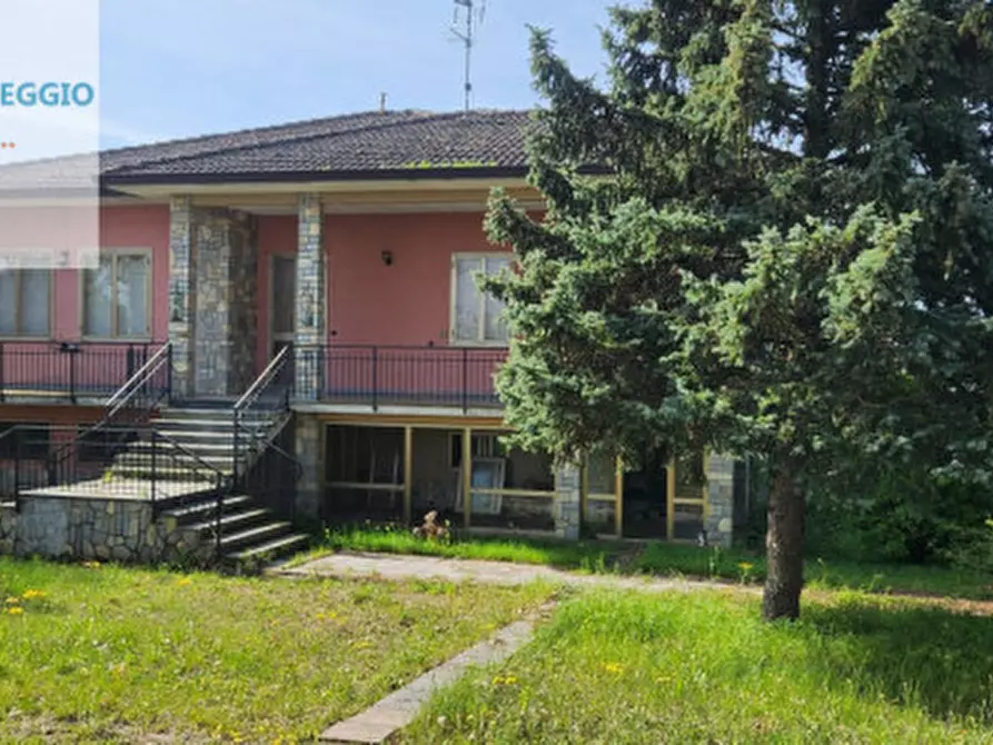 Immagine 3 di Villa in vendita  in via Costa Cavalieri a Fortunago