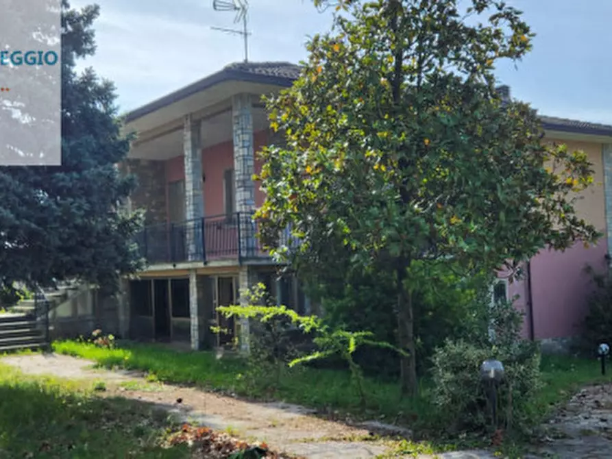 Immagine 4 di Villa in vendita  in via Costa Cavalieri a Fortunago