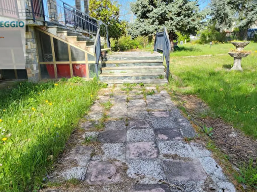 Immagine 6 di Villa in vendita  in via Costa Cavalieri a Fortunago