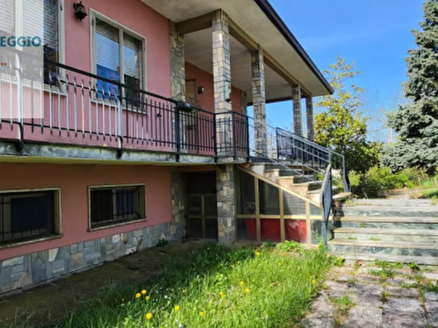 Immagine 7 di Villa in vendita  in via Costa Cavalieri a Fortunago