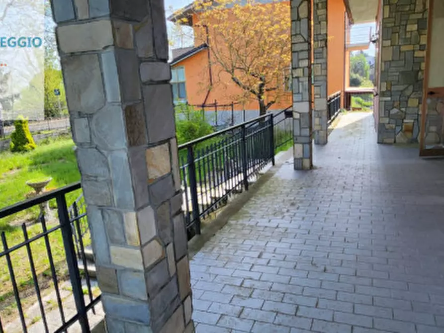 Immagine 9 di Villa in vendita  in via Costa Cavalieri a Fortunago