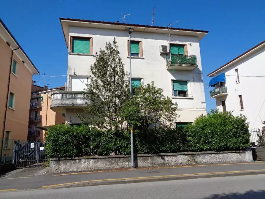 Immagine 1 di Appartamento in vendita  in Via Volturno 36A a Verona