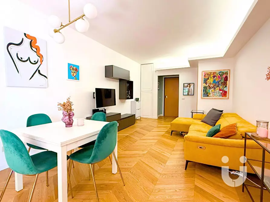 Immagine 2 di Appartamento in vendita  in Viale Città d'Europa a Roma