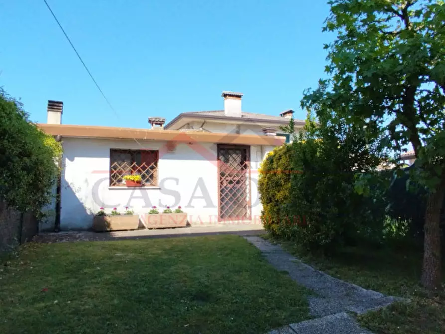Immagine 5 di Villetta a schiera in vendita  in Via Roma a Cervarese Santa Croce