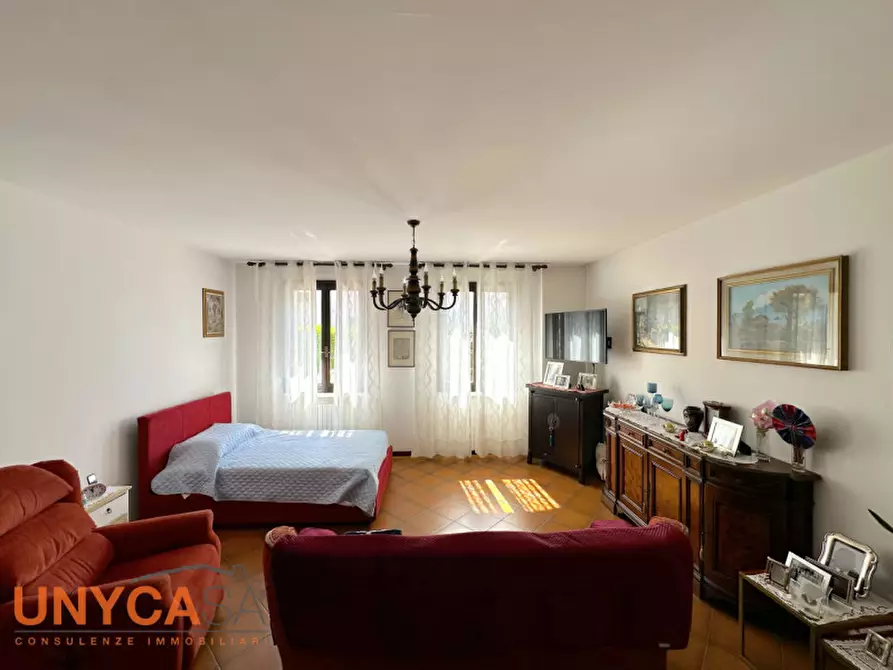 Immagine 6 di Casa bifamiliare in vendita  a Selvazzano Dentro