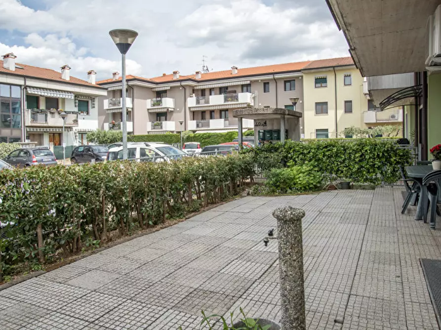 Immagine 26 di Appartamento in vendita  in Via Primo Maggio a Caldiero