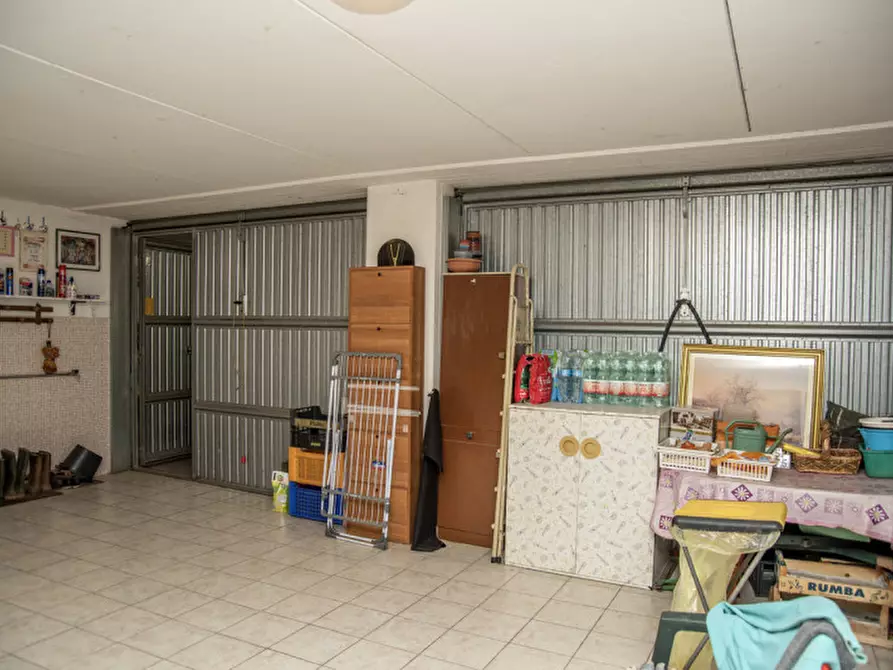 Immagine 34 di Appartamento in vendita  in Via Primo Maggio a Caldiero