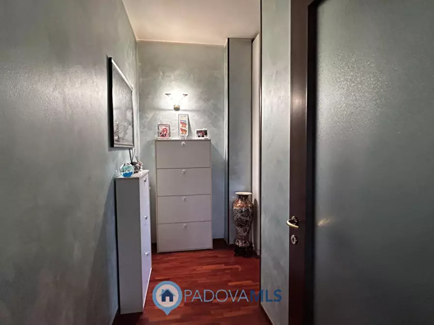 Immagine 11 di Appartamento in vendita  in via salvatore vinciguerra a Padova