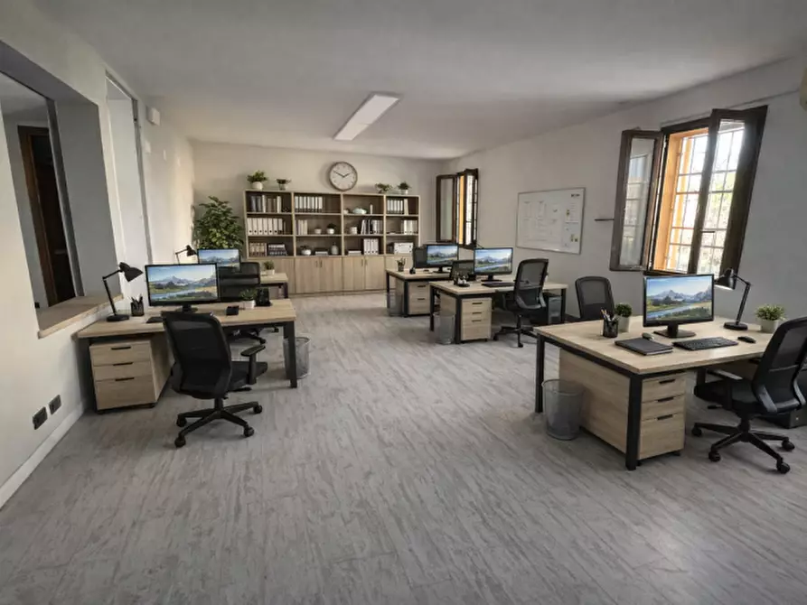 Immagine 1 di Negozio in vendita  in Via Galileo Galilei a Albignasego