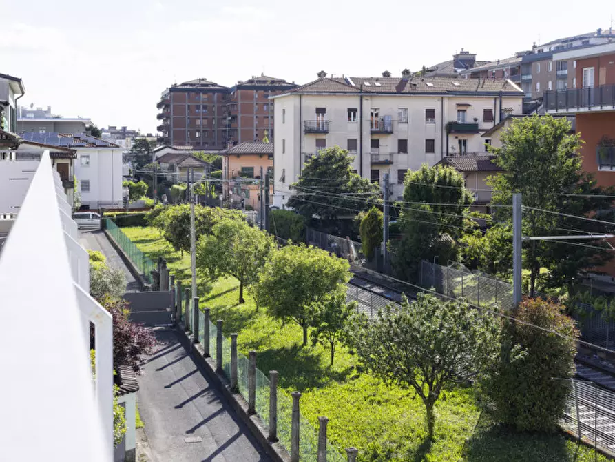 Immagine 31 di Attico in vendita  in via buratti 9 a Bergamo