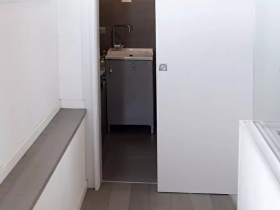 Immagine 33 di Attico in vendita  in via buratti 9 a Bergamo