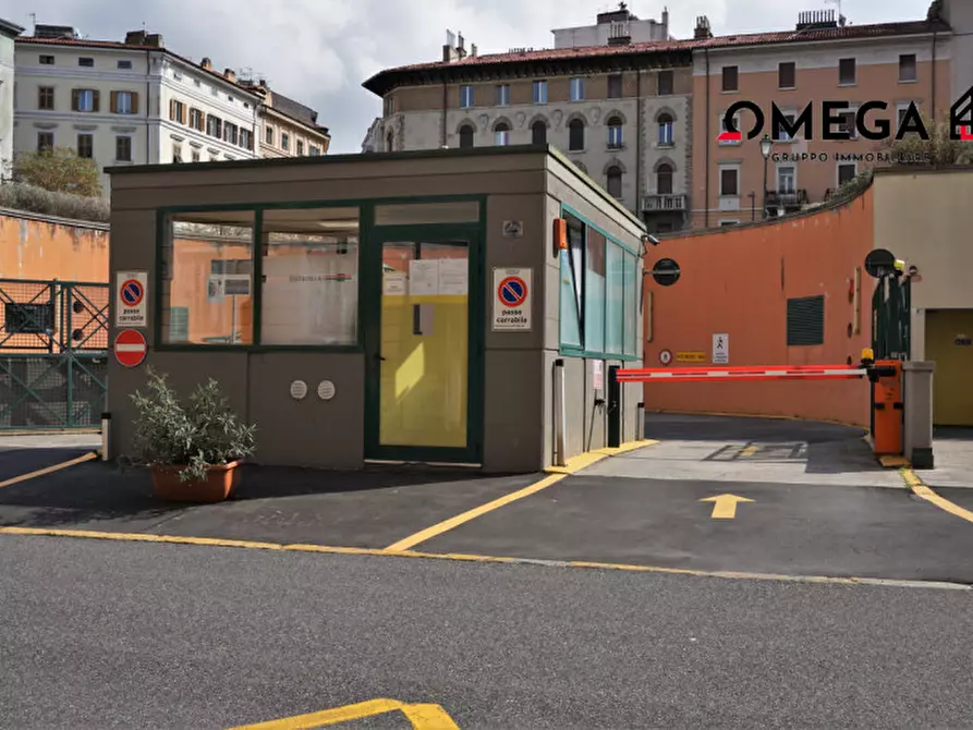 Immagine 4 di Posto auto in vendita  in Piazza del Perugino 2/1 a Trieste