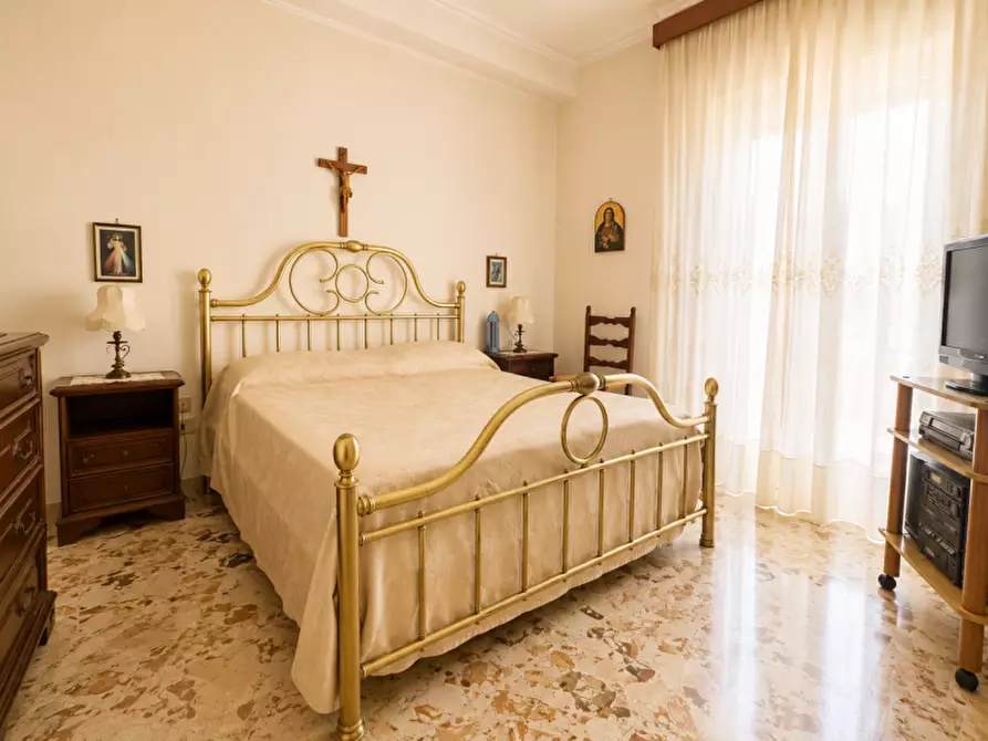 Immagine 18 di Appartamento in vendita  in via petrulla a Palermo