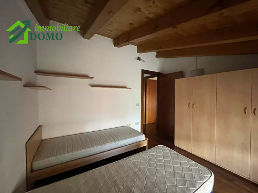 Immagine 21 di Appartamento in vendita  in schio a Schio