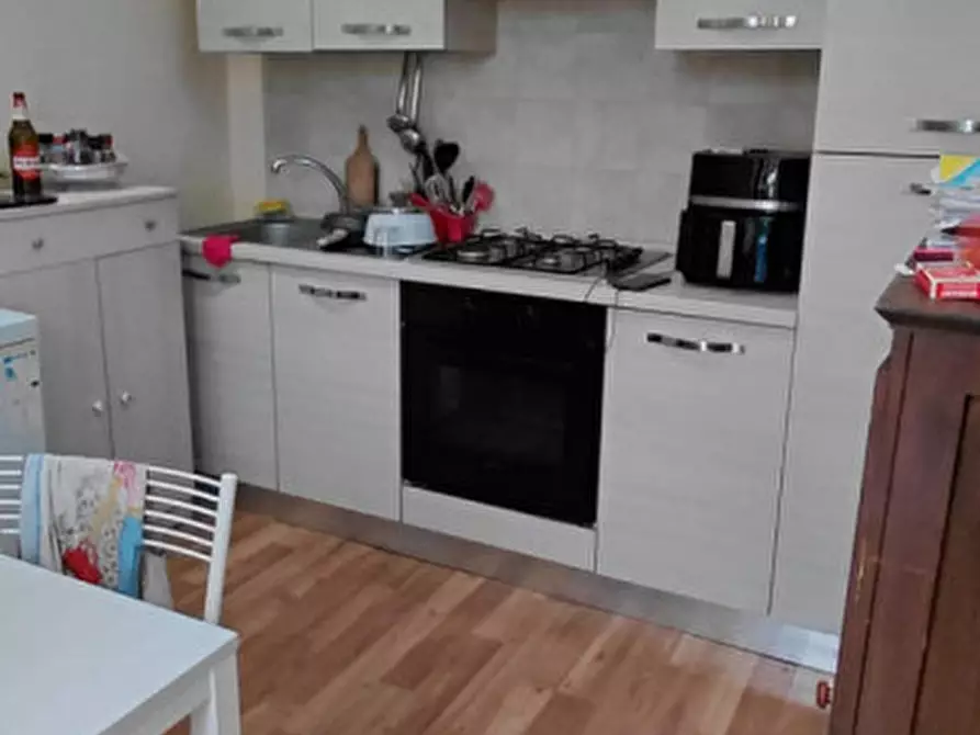 Immagine 14 di Camera in affitto  in via foria 24 a Napoli
