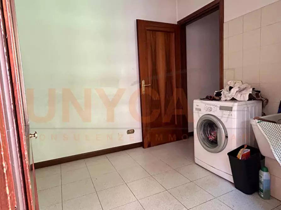 Immagine 14 di Villa in vendita  in Via Giambattista Morgagni a Padova