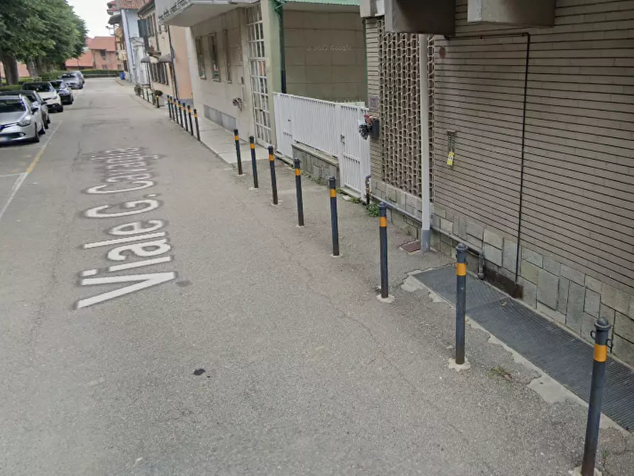 Immagine 1 di Garage in vendita  in Viale Cavaglià 4 bis a Villastellone