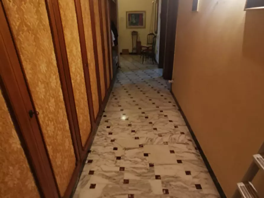 Immagine 11 di Appartamento in vendita  in Via L. Gallucci a Catanzaro