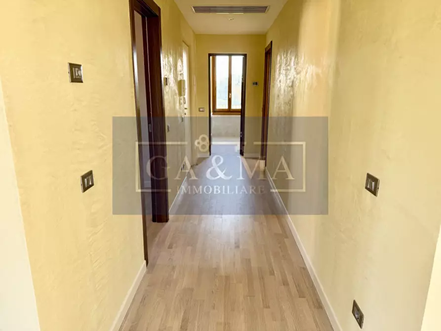 Immagine 10 di Appartamento in vendita  in Strada Traversetolo 324 a Parma