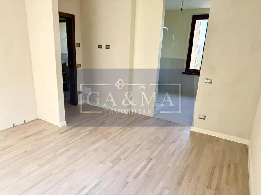 Immagine 16 di Appartamento in vendita  in Strada Traversetolo 324 a Parma