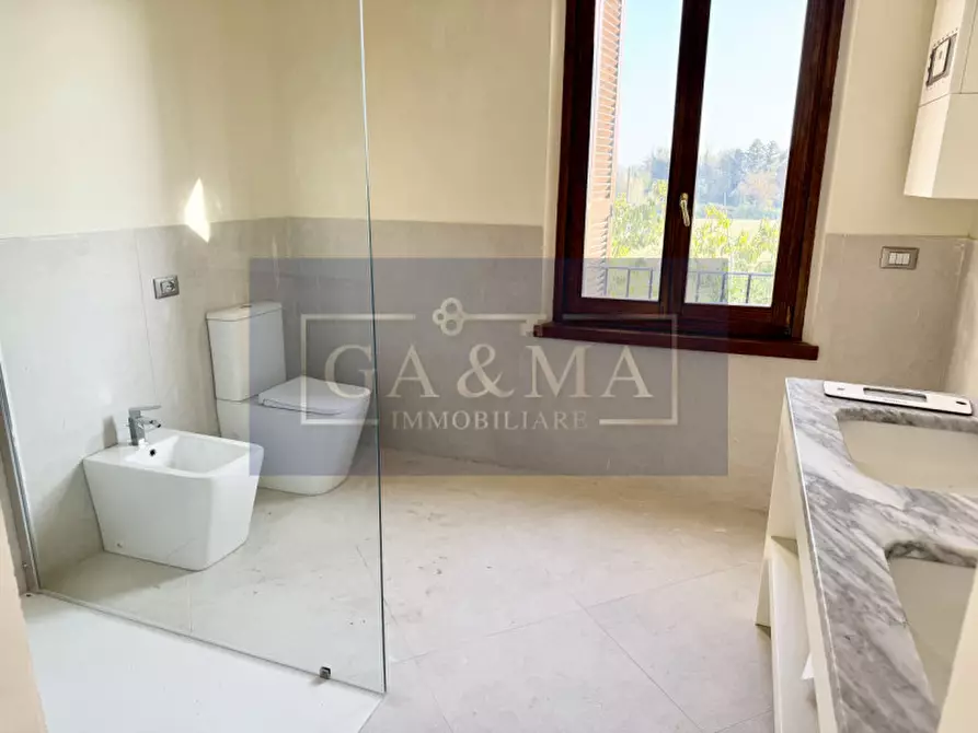 Immagine 22 di Appartamento in vendita  in Strada Traversetolo 324 a Parma