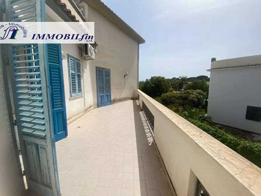 Immagine 9 di Villa in vendita  in contrada stazzone a Casteldaccia