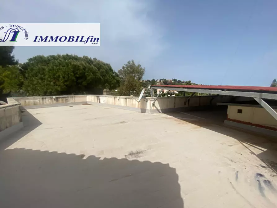 Immagine 15 di Villa in vendita  in contrada stazzone a Casteldaccia
