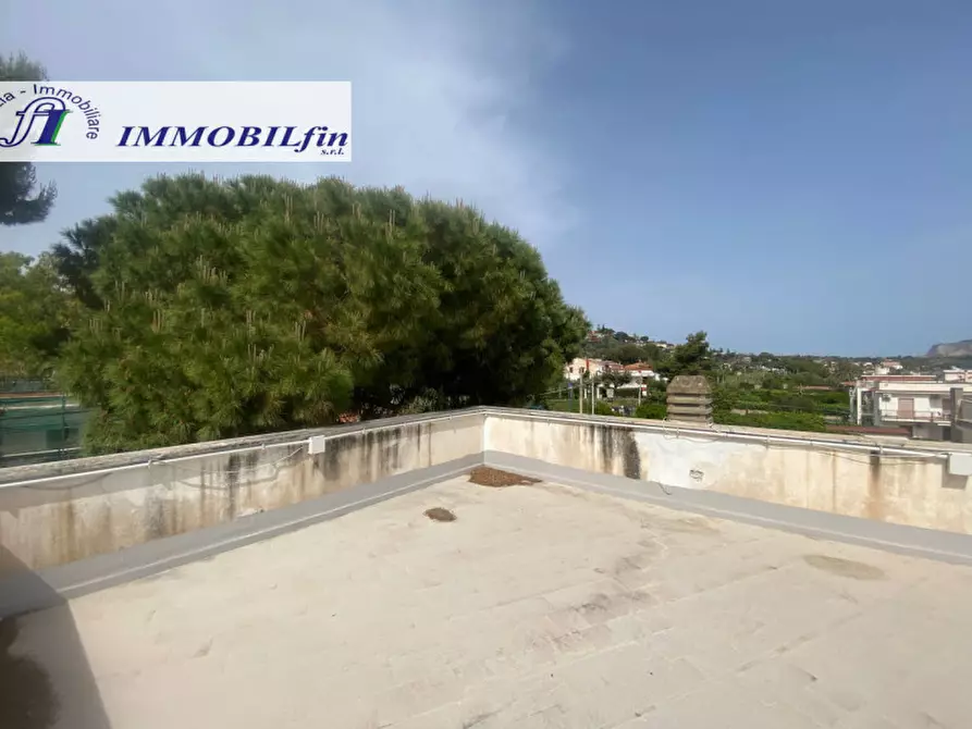 Immagine 16 di Villa in vendita  in contrada stazzone a Casteldaccia