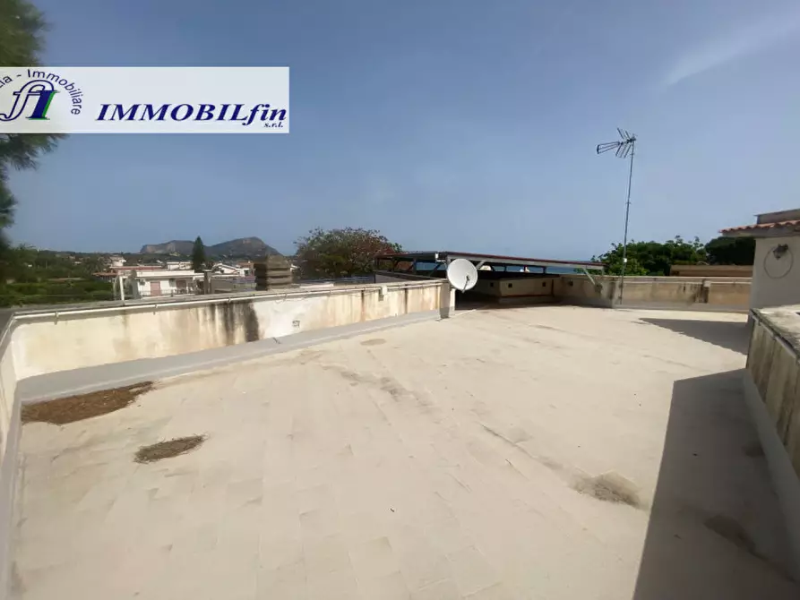 Immagine 18 di Villa in vendita  in contrada stazzone a Casteldaccia