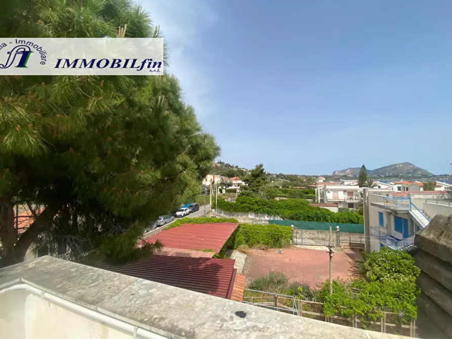 Immagine 21 di Villa in vendita  in contrada stazzone a Casteldaccia