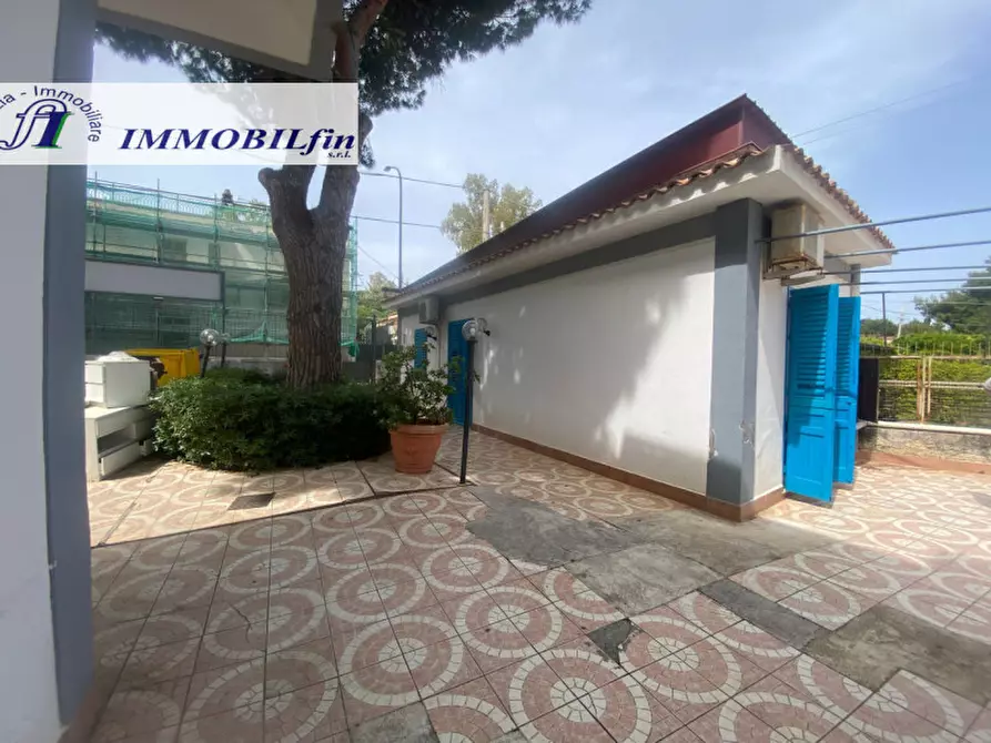 Immagine 26 di Villa in vendita  in contrada stazzone a Casteldaccia