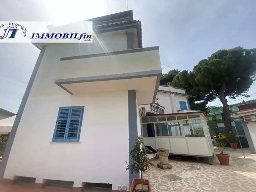 Immagine 31 di Villa in vendita  in contrada stazzone a Casteldaccia